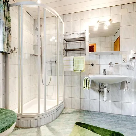 Apartment Amazing In With Wifi And 2 Bedrooms Sonntag